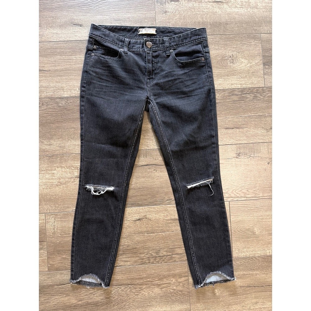 Free People Cropped Distressed Skinny‎ Jeans Black Size 27 Raw Hem